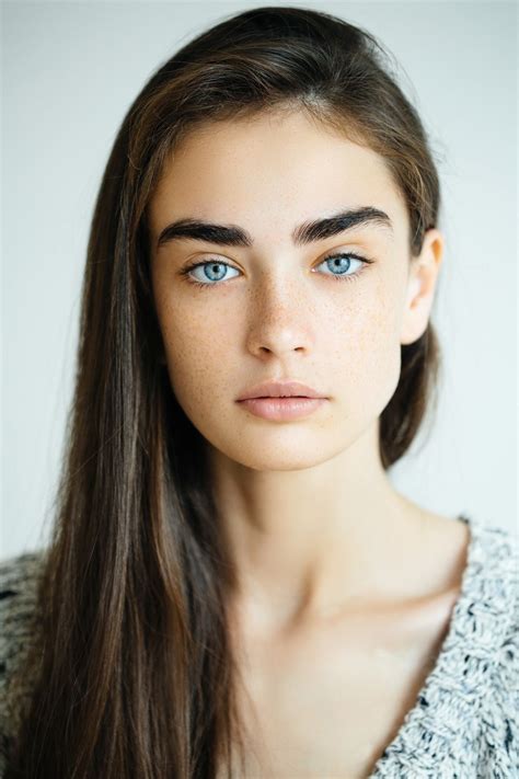 female brown hair blue eyes|blue eye bruentte hair women.